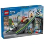 Конструктор LEGO City Никаких ограничений Автодром для гоночных автомобилей 436 деталей (60460)