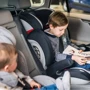 Автокресло детское MoMi QUICK FIX (15-36кг) dots (FOSA00013): Группа 2-3
