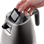 Электрочайник DeLonghi KBIN 2001 TB: Объем, л 1.7