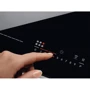 Варочная поверхность электрическая Electrolux EIV9467: Рабочая поверхность стеклокерамика