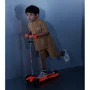Самокат Micro серии Maxi Deluxe Glow LED Красная Аура (MMD368): Количество колес 3