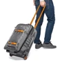 Lowepro Whistler RL 400 AW II (LP37280-GRL): Вместимость - до 2-профессиональных зеркальных фотокамер с прикрепленным объективом (например, Nikon-D4S-с-до-70-200 мм-f/2,8- или -300 мм); - 5-6 дополнительных объективов (один до 300 мм); - до 15'' ноутбука и