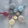 Контейнер для пустушки MinikOiOi Pod силіконовий Bubble Beige (101230007): Виробник MinikOiOi