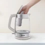 Электрочайник Tefal Glass Kettle KI 605B30: Покрытие нагревательного элемента (материал) неражавеющая сталь