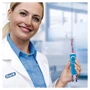 Зубная щетка Braun Oral-B D100.413.2K Frozen фото 5