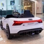 Дитячий електромобіль Bambi Racer Audi Audi e-tron GT білий (M 4938EBLR-1) фото 11