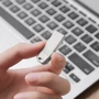 USB-флешка Hoco 32Gb UD4 USB 2.0 Intelligent Silver: Стандарт USB USB 2.0