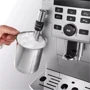Кофеварка Delonghi ECAM 25.120.SB: Давление, бар 15