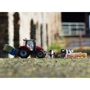 Набор Britains Трактор Massey Ferguson 5612 с вилами и фигурками 1:32 (43205): Масштаб 1:32