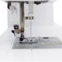 Швейная машина Bernina Bernette Chicago 5: Вес, кг 6.3