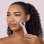 Електронний ролер для обличчя з мікроголками GESKE MicroNeedle Face Roller 9в1 pink фото 5