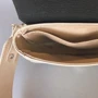 Женская сумка почтальонка The Wings бежевая (TW-Ruby-small-beige-ksr): Фактура Матовая, Гладкая