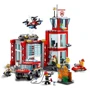 Конструктор LEGO City Пожежне депо (60215): Рекомендований вік від 5 до 12 років
