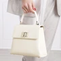 Жіноча сумка-сетчел Furla 1 927 S Top Handle Bakpaco молочно-рожева (BAKPACOARE000PER00): Тип ручки Зі знімним ременем, Коротка ручка, Плечовий ремінь
