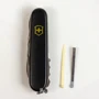 Мультитул Victorinox HUNTSMAN MAT чорний матовий лак із жовтим лого (Vx13713.3_M0008p) фото 9