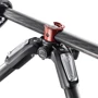Manfrotto 055 Carbon Fiber 3-section Tripod: Максимальная высота 170 см