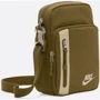 Сумка Nike NK ELMNTL PRM CRSSBDY коричневая Уни 27х6х15 см (DN2557-368): Материал полиэстер