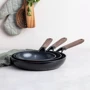 Сковорода GreenPan Eco Smartshape 28 см (CC006442-001): Материал ручки Бакелит