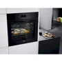 Духовой шкаф электрический AEG BSE778380B: Класс энергопотребления A