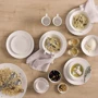 Чашка з блюдцем Maxwell & Williams White Basics Round порцелянова 245 мл (P0050): Тип Чашка c блюдцем