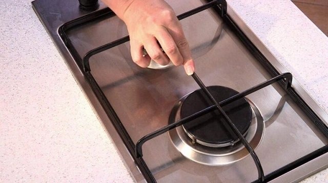 Как отмыть варочную поверхность из нержавейки