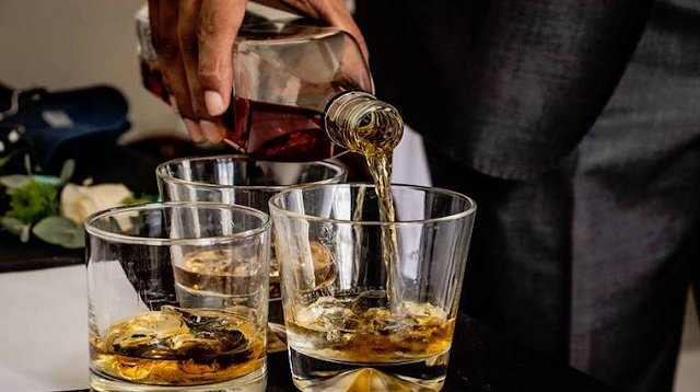 Як зберігати віскі