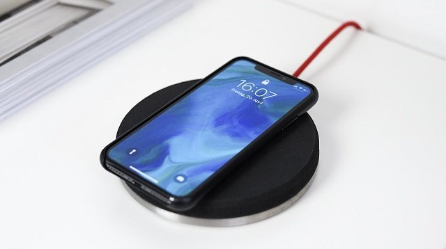 Как заряжать новый iPhone
