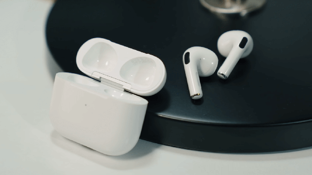Кейс Airpods 3