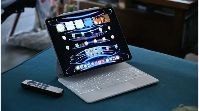 Apple iPad
