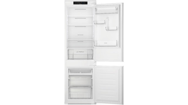 Встраиваемый холодильник Indesit INC18 T311